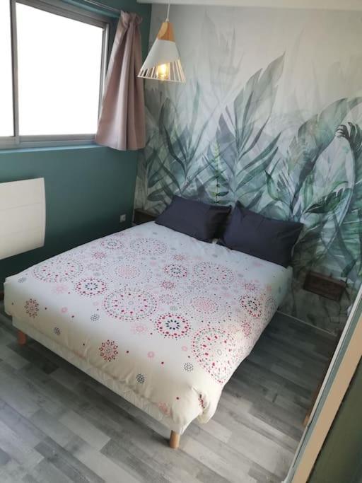 Dormir A L'Usine Loft Industriel Atypique Saint-Quentin-Lamotte-Croix-au-Bailly المظهر الخارجي الصورة